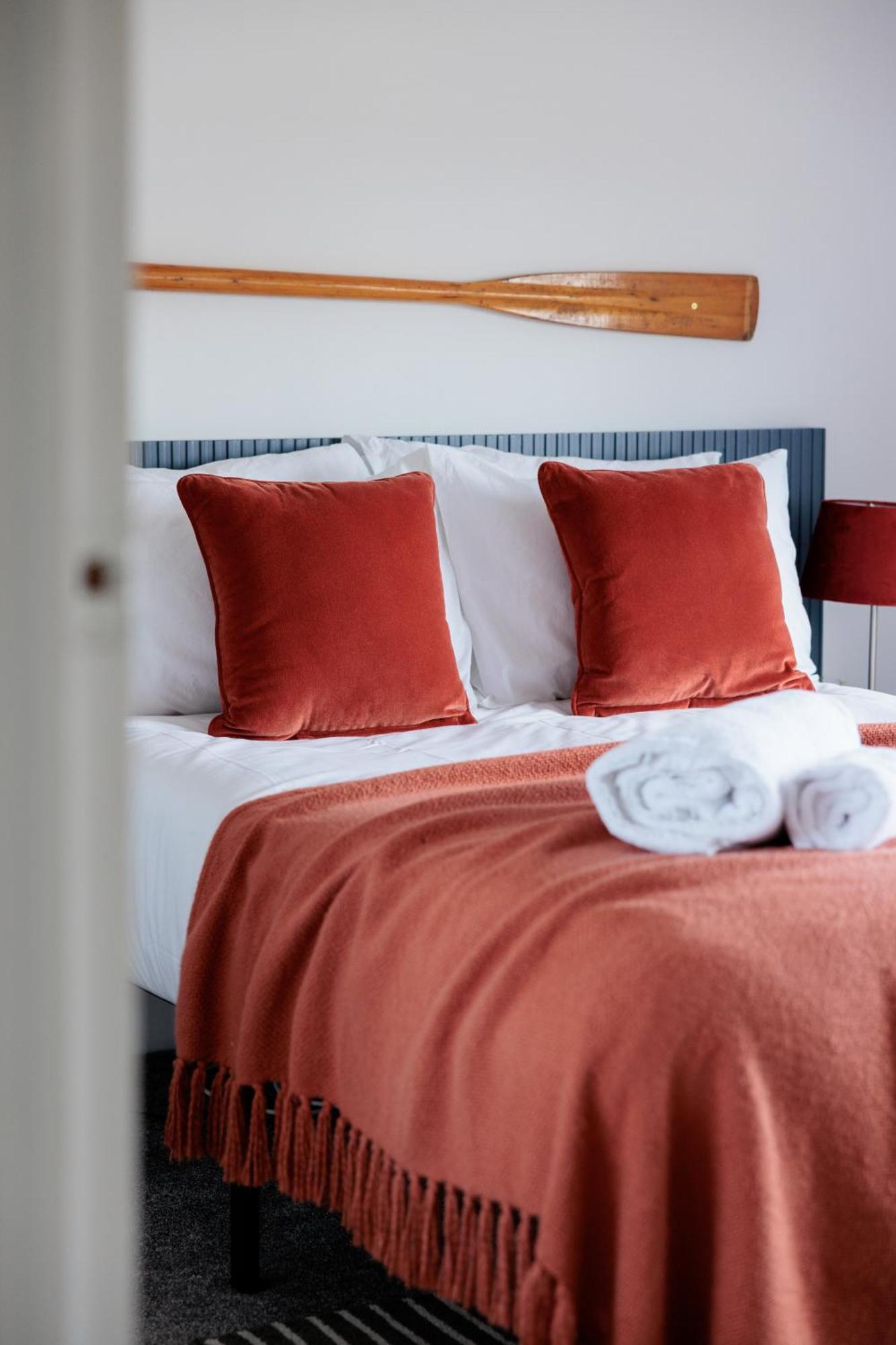 Holiday home Secluded Sanctuary On The River Christchurch (Dorset)